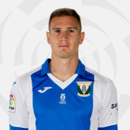 Raúl C.