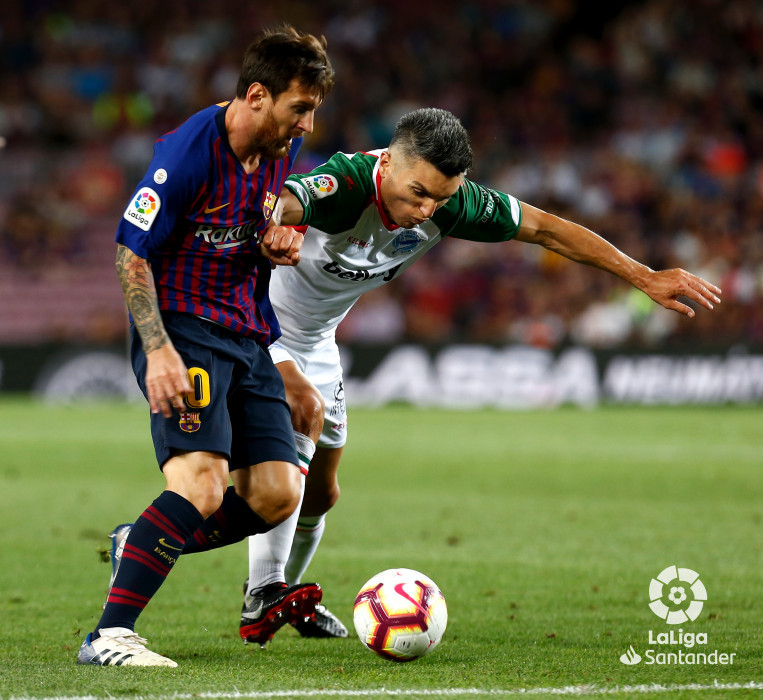 صور مباراة : برشلونة - ألافيس 3-0 ( 18-08-2018 ) W_900x700_18223411_b3z8889