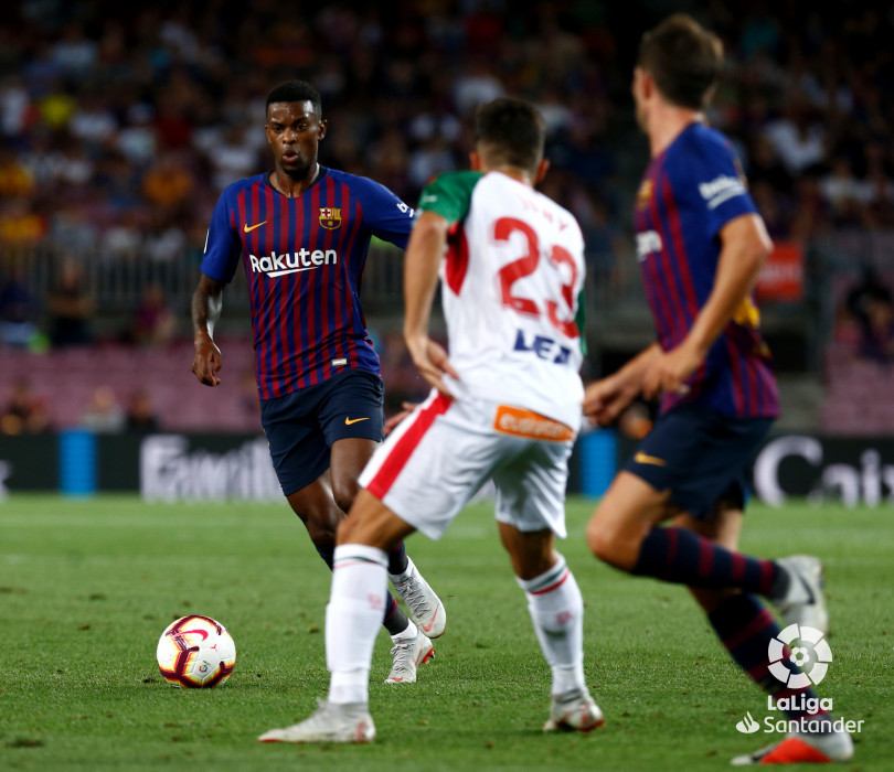صور مباراة : برشلونة - ألافيس 3-0 ( 18-08-2018 ) W_900x700_18224435_b3z8955