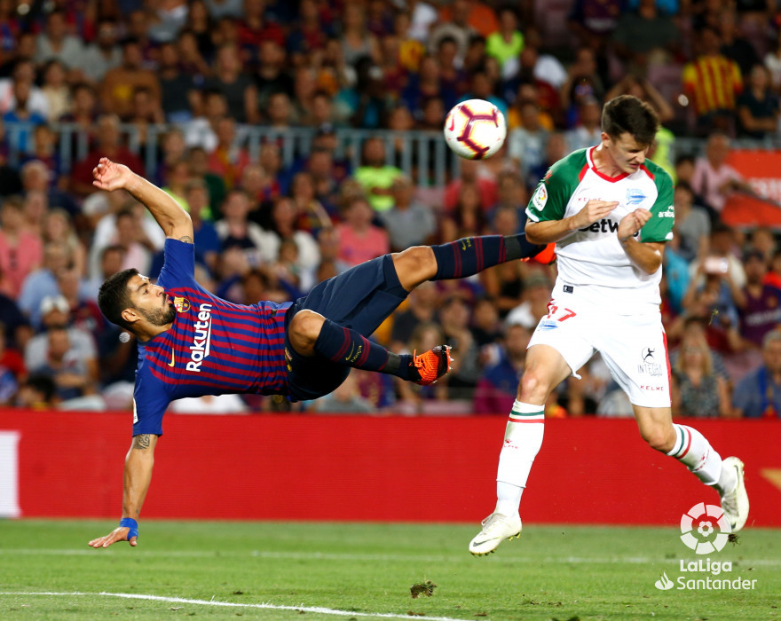 صور مباراة : برشلونة - ألافيس 3-0 ( 18-08-2018 ) W_900x700_19000421_b3z9490