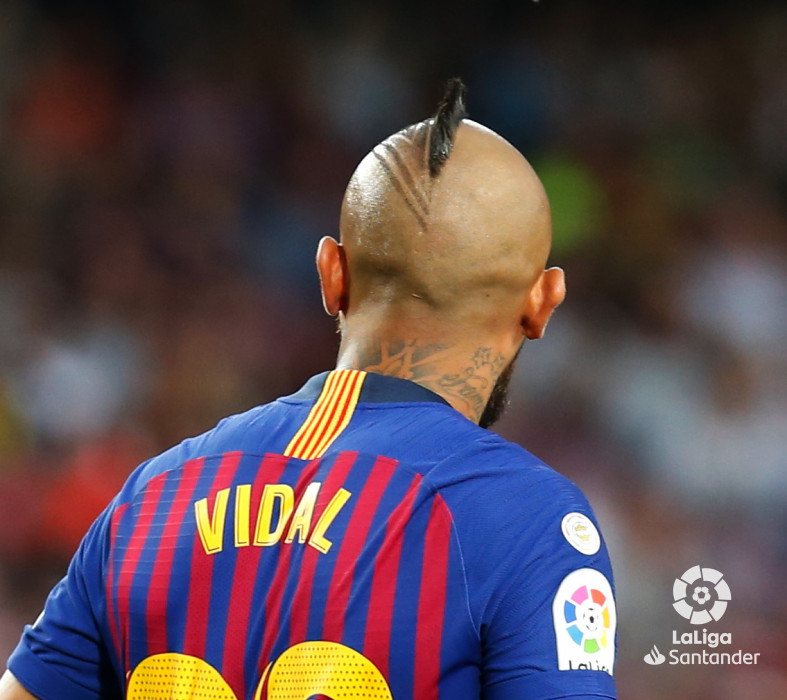 صور مباراة : برشلونة - هويسكا 8-2 ( 02-09-2018 )  W_900x700_02200712_b3z3037
