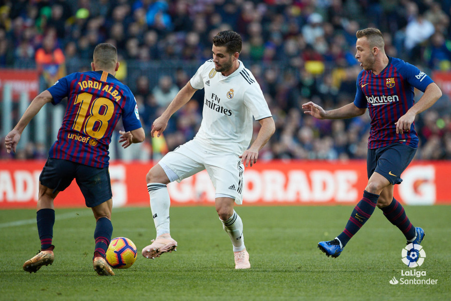 صور مباراة : برشلونة - ريال مدريد 5-1 ( 28-10-2018 )  W_900x700_28171343bar-mad20181298