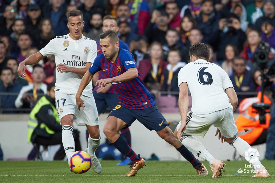 صور مباراة : برشلونة - ريال مدريد 5-1 ( 28-10-2018 )  W_900x700_28174825bar-mad20181834