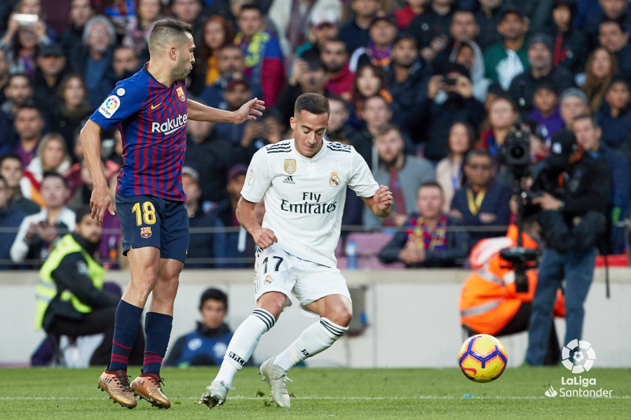 صور مباراة : برشلونة - ريال مدريد 5-1 ( 28-10-2018 )  W_900x700_28174827bar-mad20181846