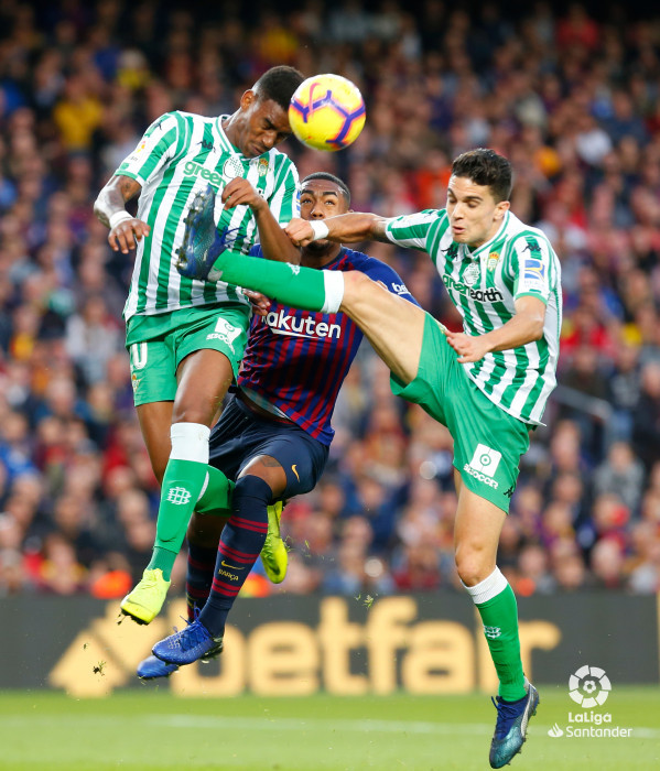 صور مباراة : برشلونة - بيتيس 3-4 ( 11-11-2018 )  W_900x700_11172927img_6975