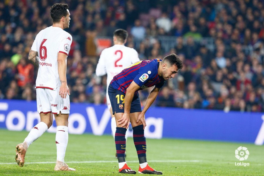 صور مباراة : برشلونة - كولتورال ليونيسا 4-1 ( 05-12-2018 ) W_900x700_05214755img_4951