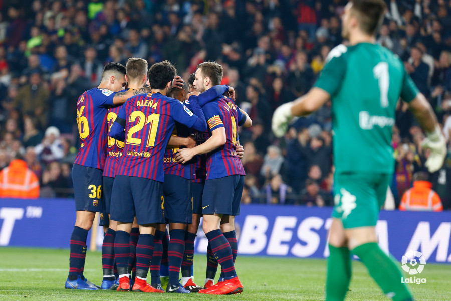 صور مباراة : برشلونة - كولتورال ليونيسا 4-1 ( 05-12-2018 ) W_900x700_05215150img_5009