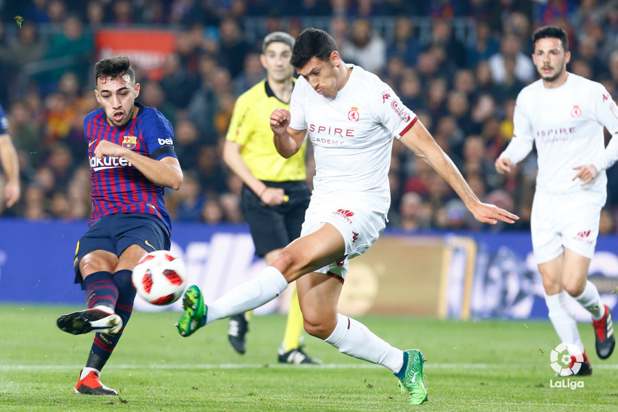 صور مباراة : برشلونة - كولتورال ليونيسا 4-1 ( 05-12-2018 ) W_900x700_05215437img_4968