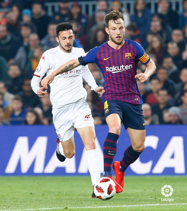 صور مباراة : برشلونة - كولتورال ليونيسا 4-1 ( 05-12-2018 ) W_900x700_05215530img_4962