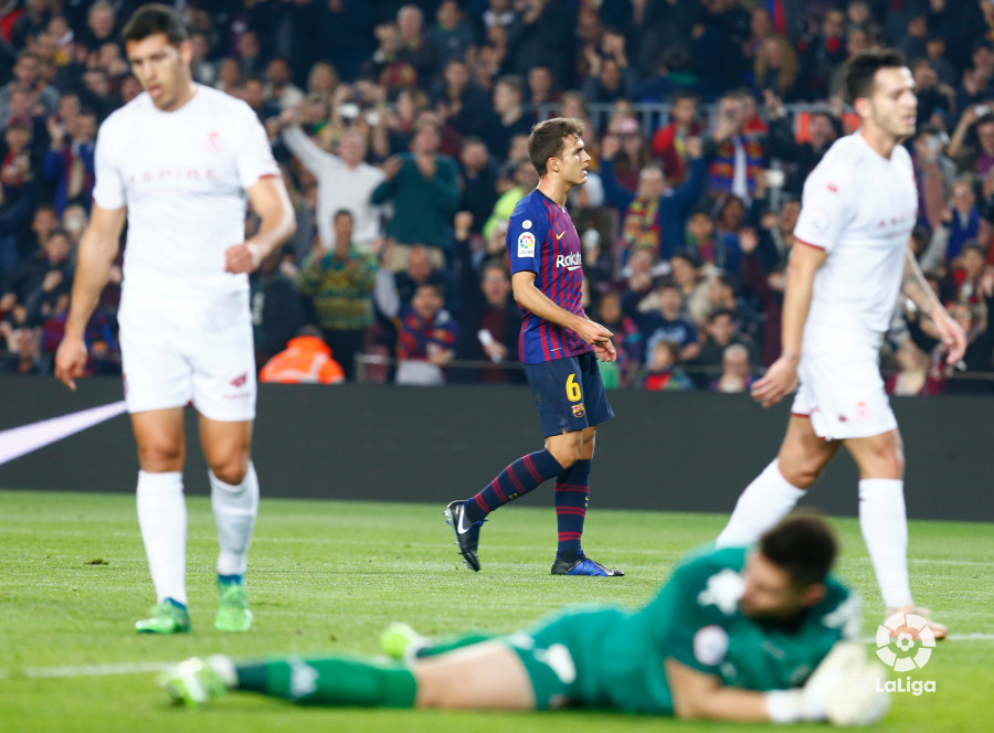صور مباراة : برشلونة - كولتورال ليونيسا 4-1 ( 05-12-2018 ) W_900x700_05220106img_5096