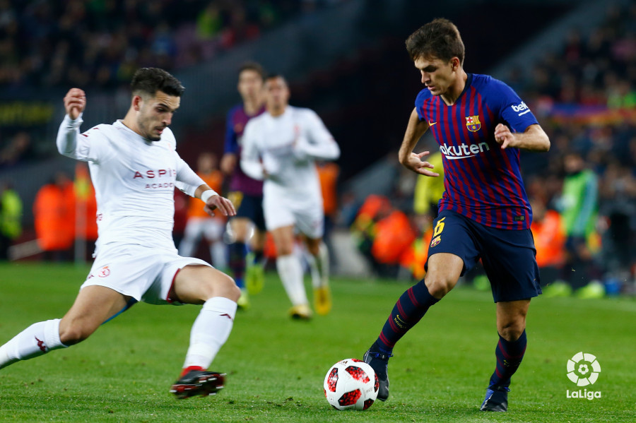 صور مباراة : برشلونة - كولتورال ليونيسا 4-1 ( 05-12-2018 ) W_900x700_05223703img_5313