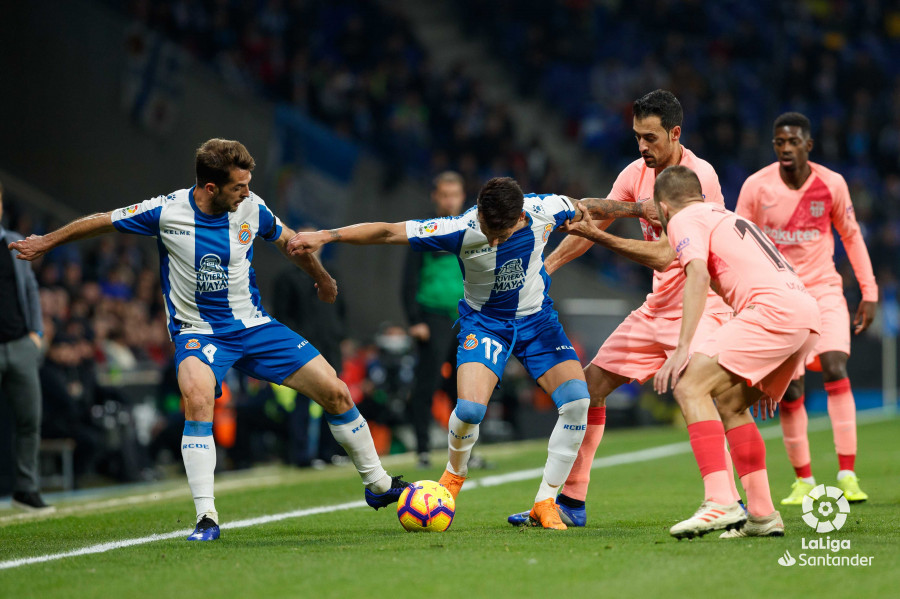 صور مباراة : إسبانيول - برشلونة 0-4 ( 08-12-2018 )  W_900x700_08211622_rz_8302
