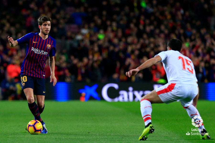 صور مباراة : برشلونة - إيبار 3-0 ( 13-01-2019 )  W_900x700_13183951img_8570
