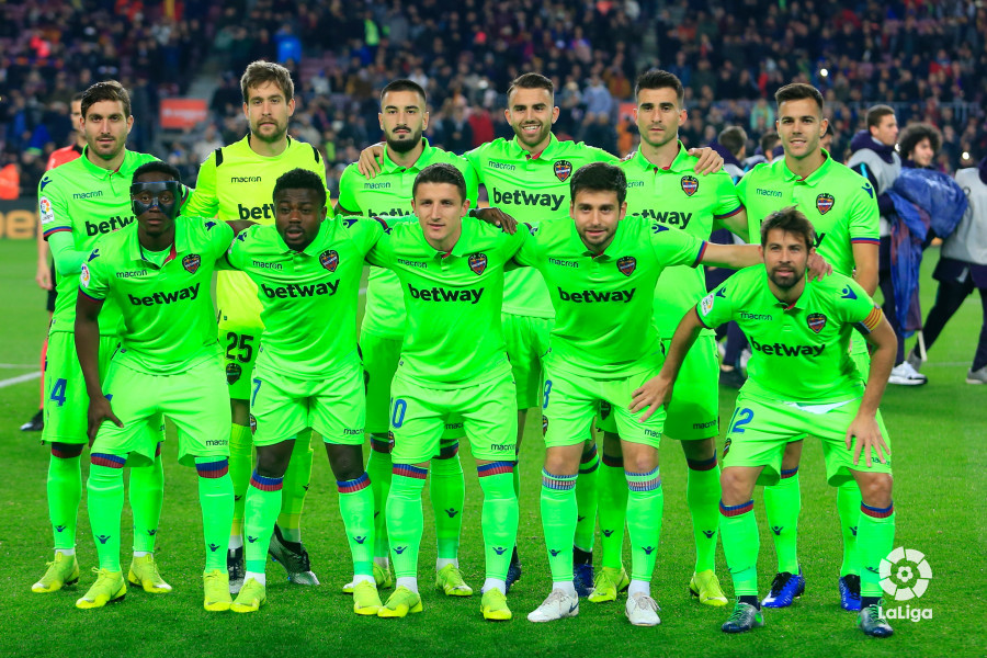 صور مباراة : برشلونة - ليفانتي 3-0 ( 17-01-2019 ) W_900x700_17213904_b3z9134