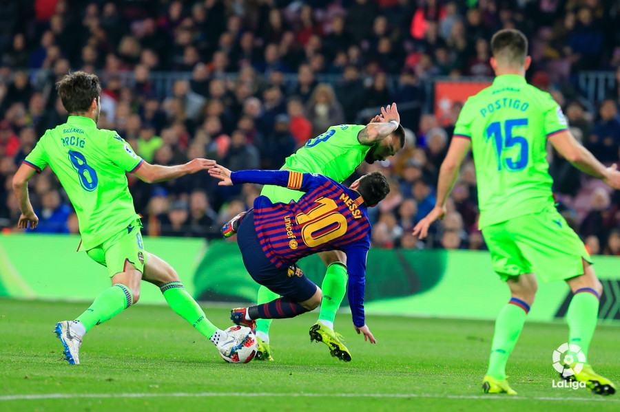 صور مباراة : برشلونة - ليفانتي 3-0 ( 17-01-2019 ) W_900x700_17214655img_0047