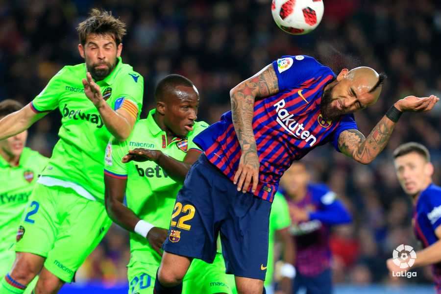 صور مباراة : برشلونة - ليفانتي 3-0 ( 17-01-2019 ) W_900x700_17230855img_9432
