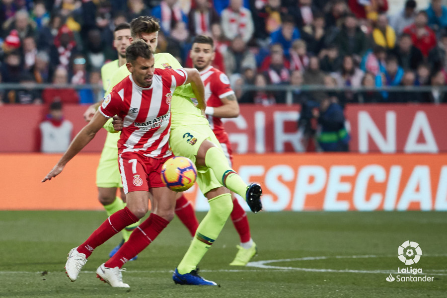 صور مباراة : جيرونا - برشلونة 0-2 ( 27-01-2019 ) W_900x700_27165018girona-bar-a0510