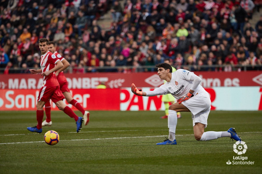 صور مباراة : جيرونا - برشلونة 0-2 ( 27-01-2019 ) W_900x700_27165757girona-bar-a0477