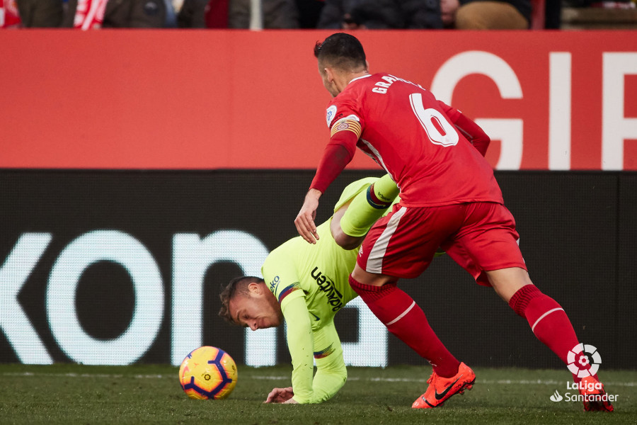 صور مباراة : جيرونا - برشلونة 0-2 ( 27-01-2019 ) W_900x700_27182129girona-bar-a1559