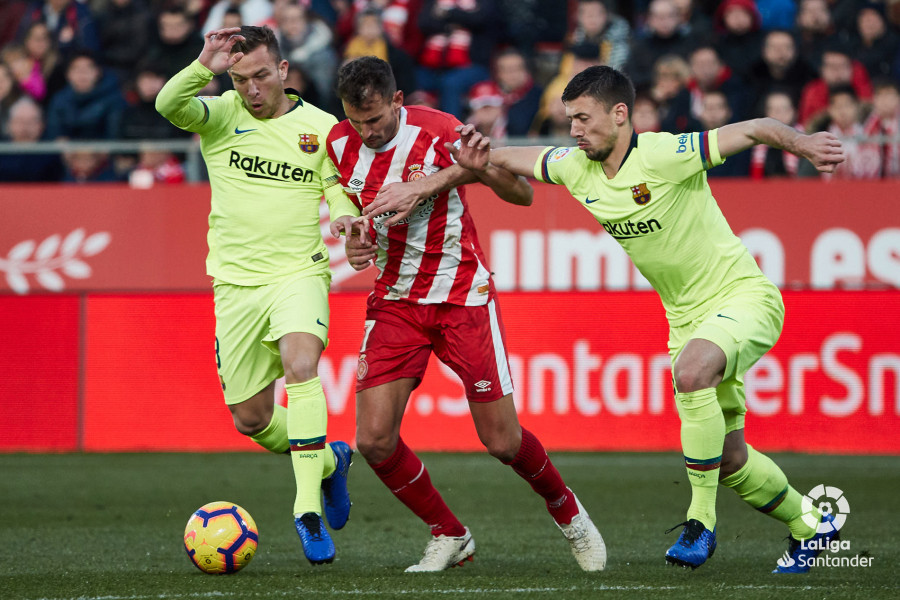 صور مباراة : جيرونا - برشلونة 0-2 ( 27-01-2019 ) W_900x700_27182133girona-bar-a1535