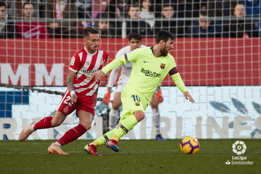 صور مباراة : جيرونا - برشلونة 0-2 ( 27-01-2019 ) W_900x700_27182138girona-bar-a1497