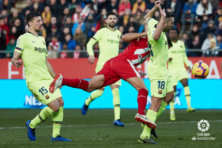 صور مباراة : جيرونا - برشلونة 0-2 ( 27-01-2019 ) W_900x700_27182149girona-bar-a1420