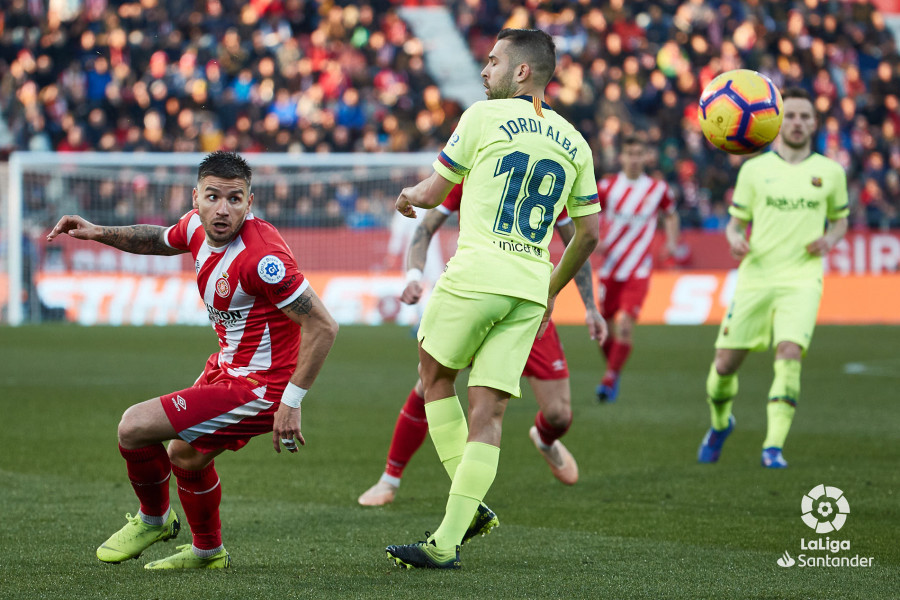 صور مباراة : جيرونا - برشلونة 0-2 ( 27-01-2019 ) W_900x700_27182155girona-bar-a1215
