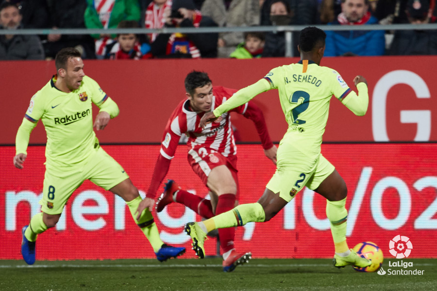 صور مباراة : جيرونا - برشلونة 0-2 ( 27-01-2019 ) W_900x700_27184817girona-bar-a2055