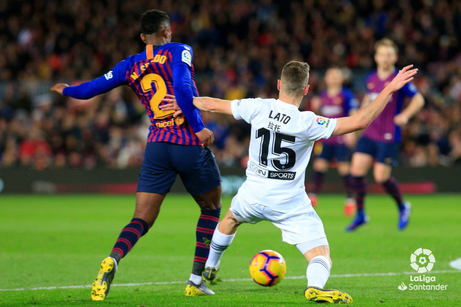 صور مباراة : برشلونة - فالنسيا 2-2 ( 02-02-2019 )  W_900x700_02193340img_9544