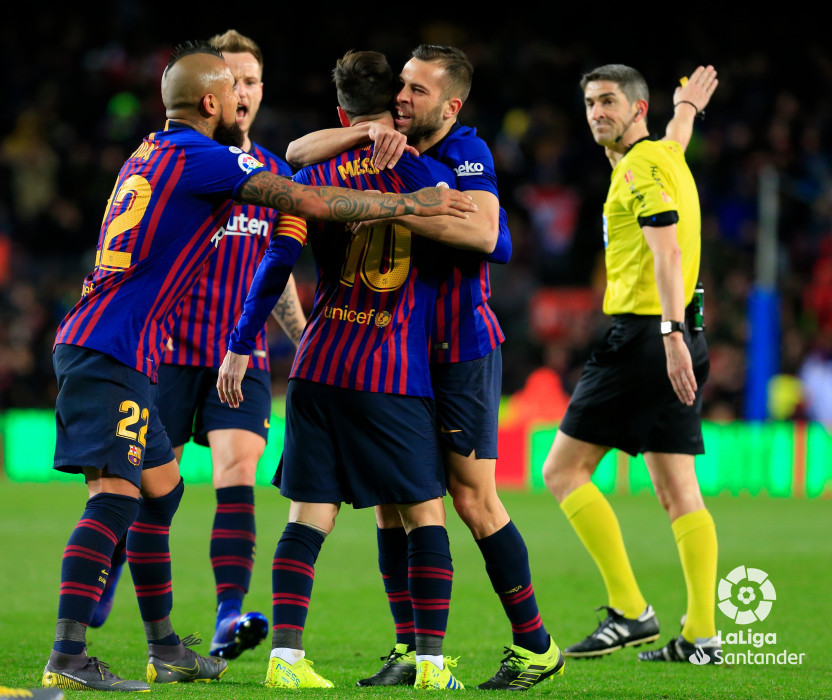 صور مباراة : برشلونة - فالنسيا 2-2 ( 02-02-2019 )  W_900x700_02200339img_9829