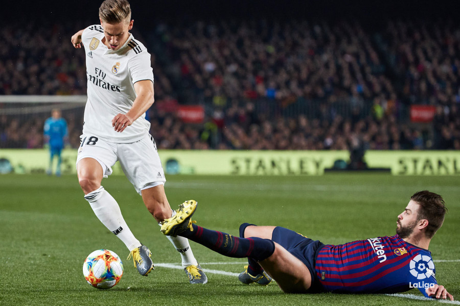 صور مباراة : برشلونة - ريال مدريد 1-1 ( 07-02-2019 )  W_900x700_06220646bar-rmadridsemofinalcopaida1243