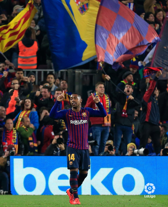 صور مباراة : برشلونة - ريال مدريد 1-1 ( 07-02-2019 )  W_900x700_06222110img_10372