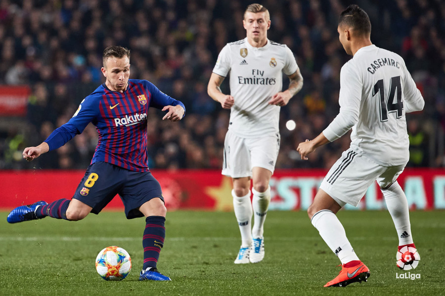 صور مباراة : برشلونة - ريال مدريد 1-1 ( 07-02-2019 )  W_900x700_06224521bar-rmadridsemofinalcopaida1846