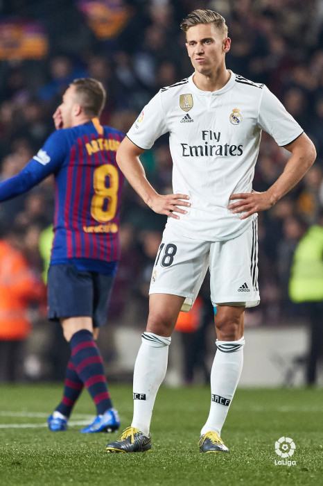 صور مباراة : برشلونة - ريال مدريد 1-1 ( 07-02-2019 )  W_900x700_06224533bar-rmadridsemofinalcopaida1699