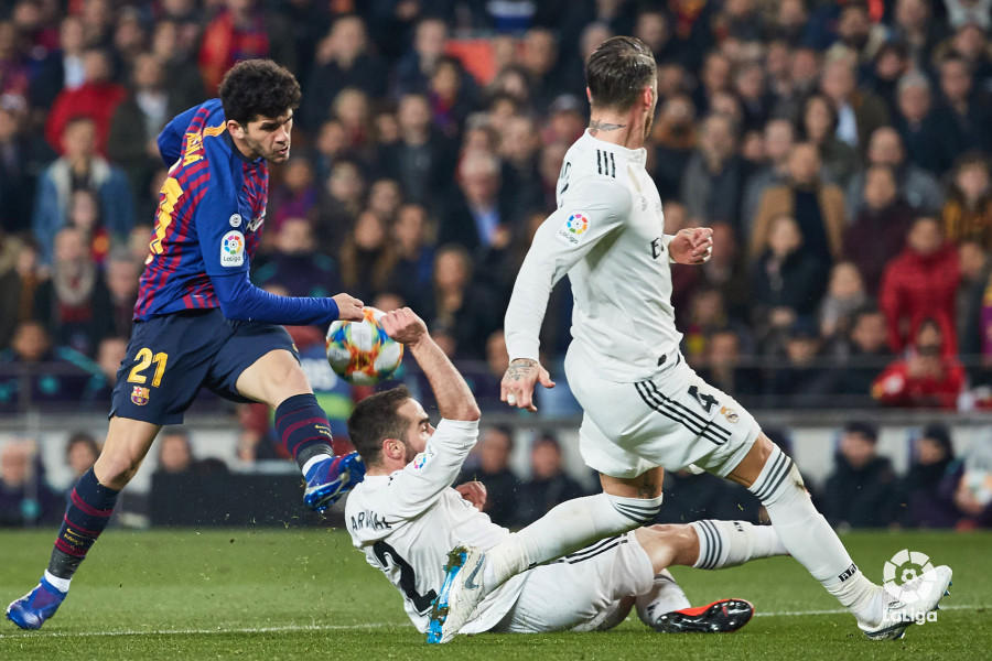 صور مباراة : برشلونة - ريال مدريد 1-1 ( 07-02-2019 )  W_900x700_06225949bar-rmadridsemofinalcopaida1924