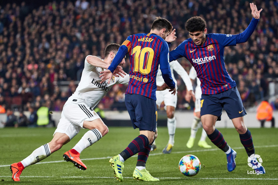 صور مباراة : برشلونة - ريال مدريد 1-1 ( 07-02-2019 )  W_900x700_06225958bar-rmadridsemofinalcopaida2025-1