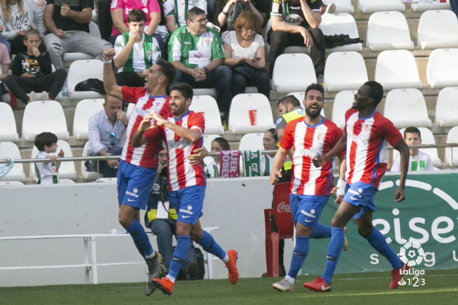 Celebración de´l gol de Carlos Carmona ante el Córdoba (Foto:LaLiga).