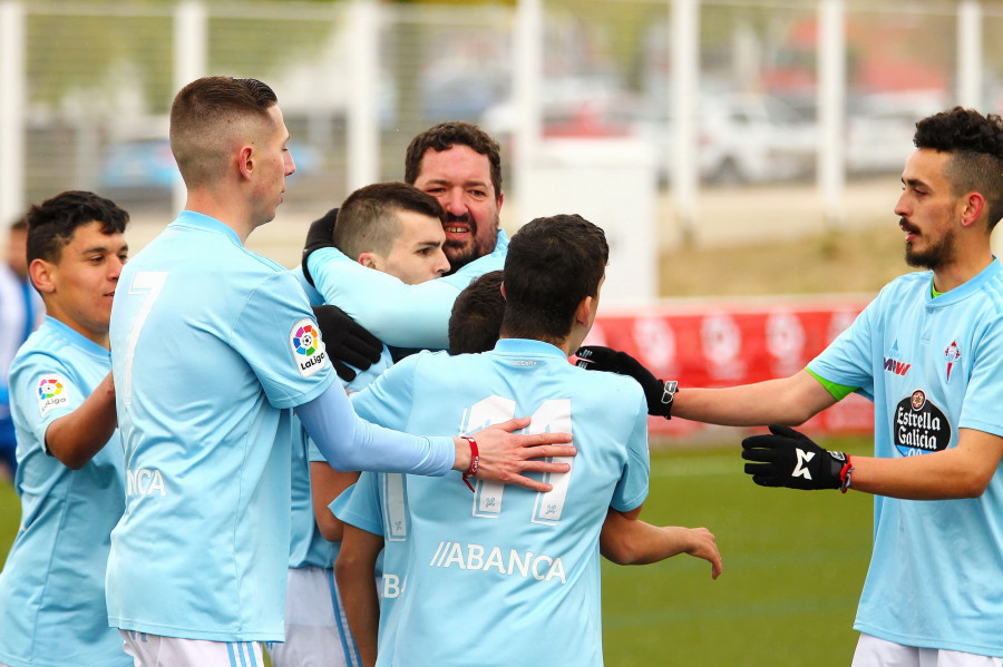 Los jugadores del Celta Integra celebrando un gol (Foto: LaLiga).