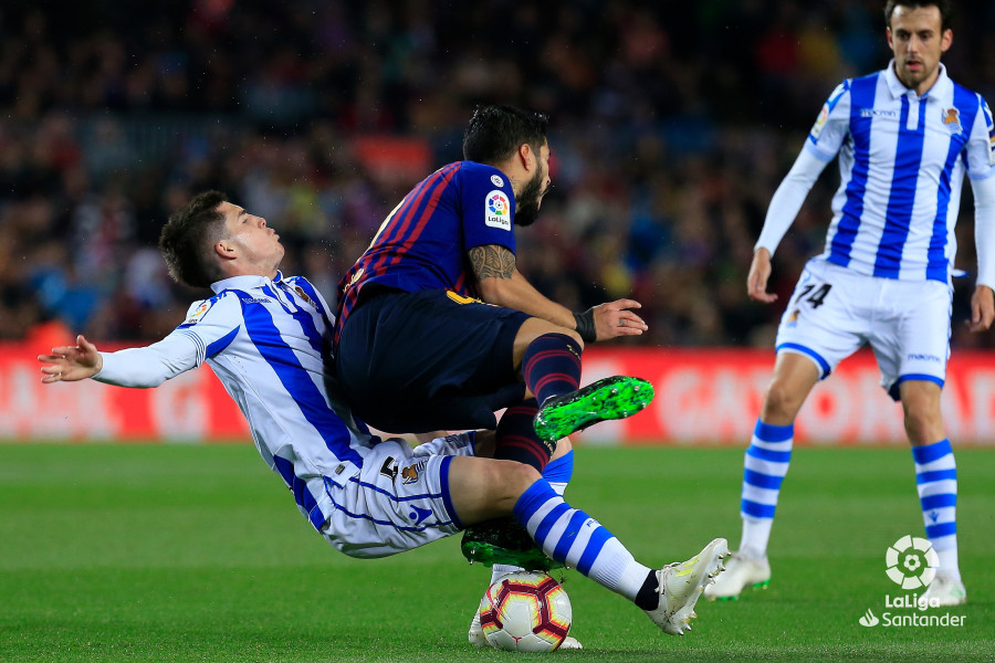 صور مباراة : برشلونة - ريال سوسيداد 2-1 ( 20-04-2019 )  W_900x700_20205612img_3314