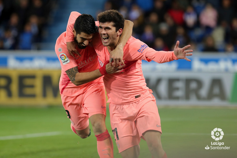 صور مباراة : ألافيس - برشلونة 0-2 ( 23-04-2019 ) W_900x700_232332529770eee5-eb88-47da-afaf-7e530e2c9cfc