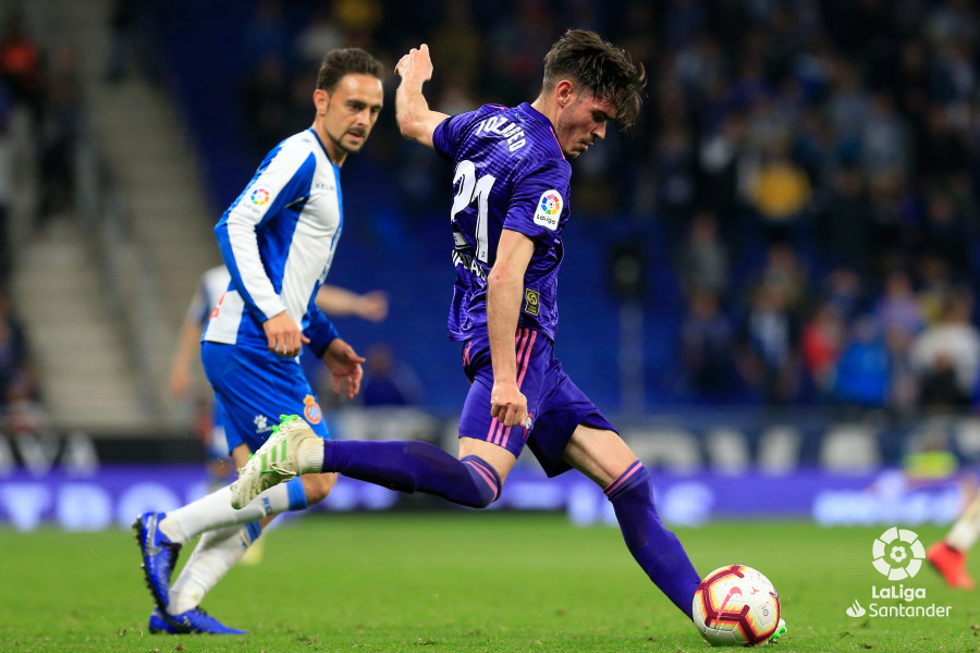 Jozabed golpea un balón en el Espanyol-Celta (Foto: LaLiga).