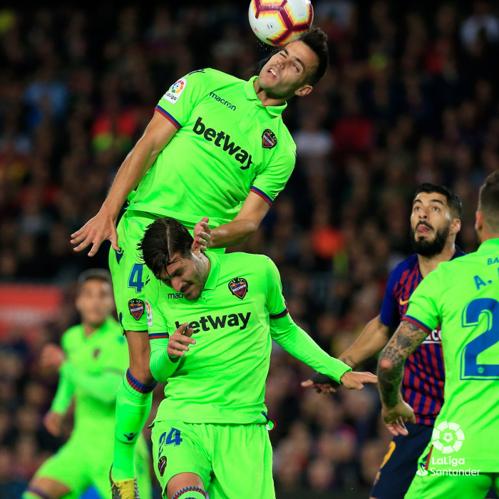 صور مباراة : برشلونة - ليفانتي 1-0 ( 27-04-2019 )  W_900x700_27210327img_3638