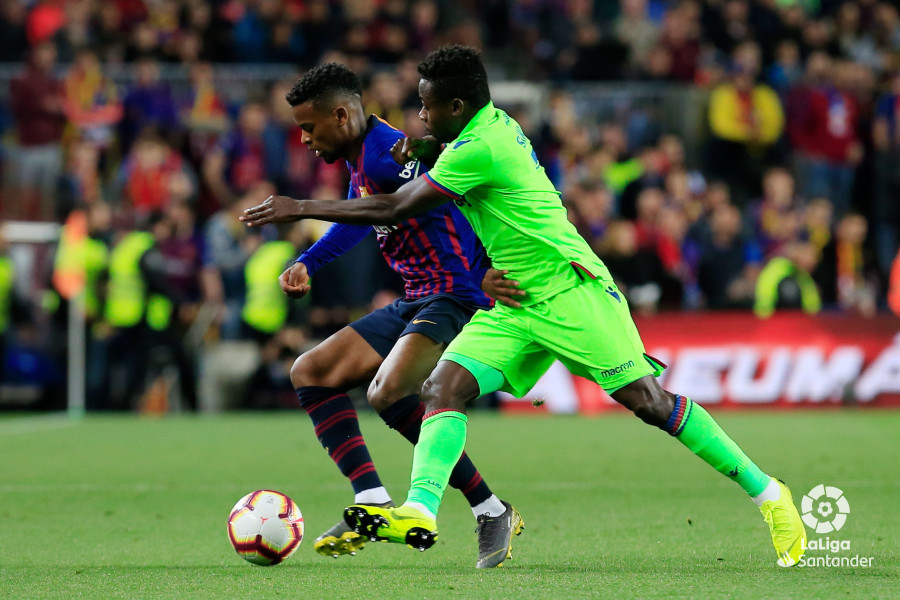 صور مباراة : برشلونة - ليفانتي 1-0 ( 27-04-2019 )  W_900x700_27210659img_3663