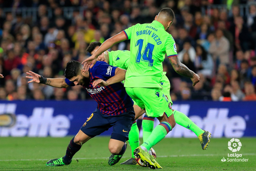 صور مباراة : برشلونة - ليفانتي 1-0 ( 27-04-2019 )  W_900x700_27212039img_3832